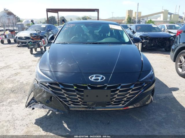 KMHLN4AJ3PU084228 Hyundai Elantra Hybrid Limited