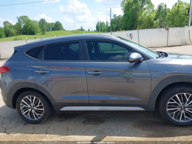 KM8J33AL9KU014718 Hyundai TUCSON SEL