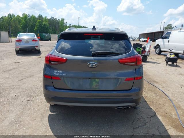 KM8J33AL9KU014718 Hyundai TUCSON SEL