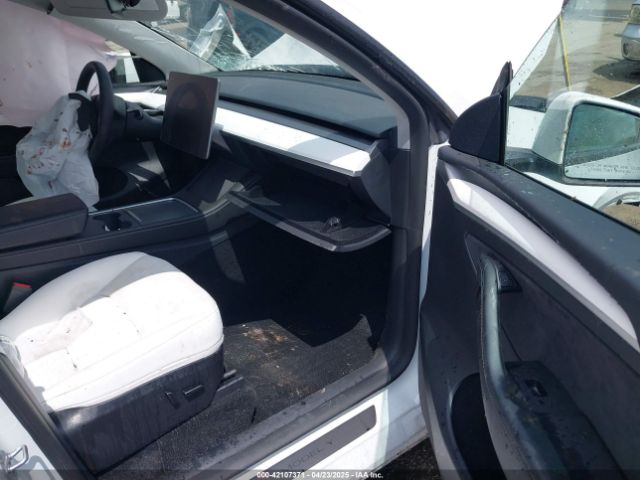 7SAYGDEFXPF809250 Tesla Model Y Performance Dual Motor All-wheel Drive
