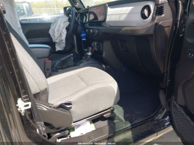 2024 JEEP WRANGLER 4XE 1C4RJXN68RW145341 Photo 4