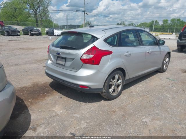 1FADP3K22EL140219 Ford FOCUS SE