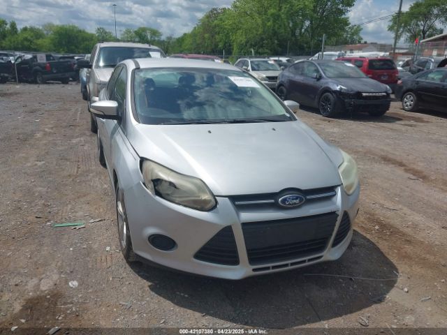 1FADP3K22EL140219 Ford FOCUS SE