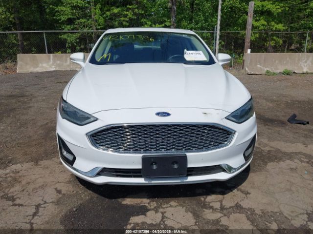 3FA6P0RUXKR121736 Ford Fusion Hybrid Titanium