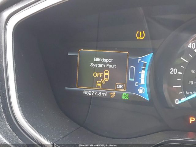 3FA6P0RUXKR121736 Ford Fusion Hybrid Titanium