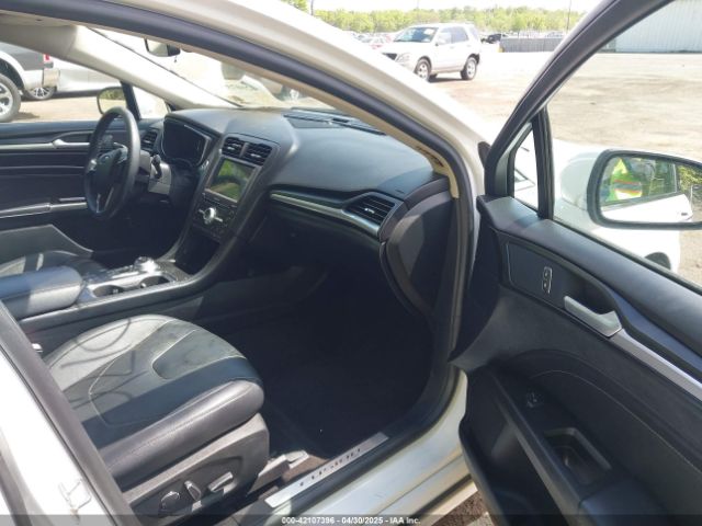 3FA6P0RUXKR121736 Ford Fusion Hybrid Titanium