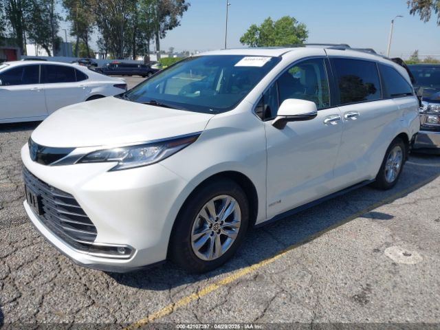 2021 TOYOTA SIENNA 5TDZSKFC1MS025314 Photo 1