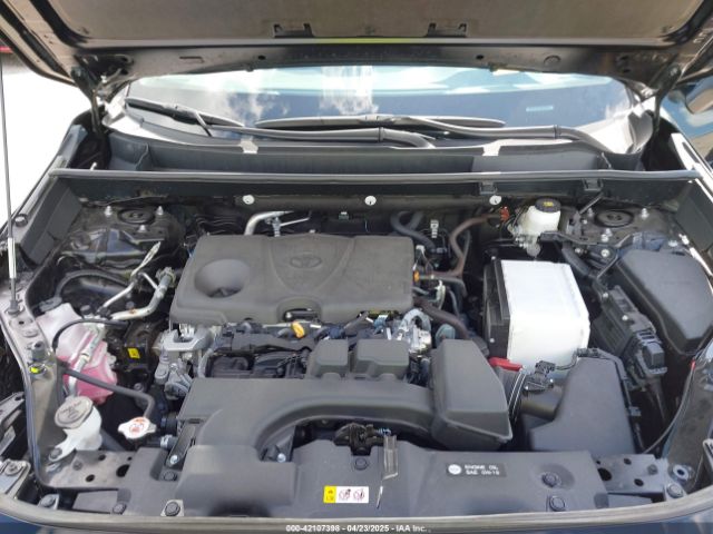 2T3H1RFV6RC287250 Toyota RAV4 LE