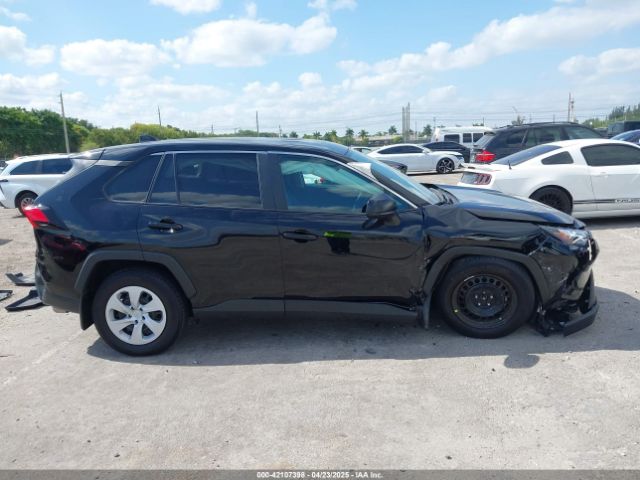 2T3H1RFV6RC287250 Toyota RAV4 LE