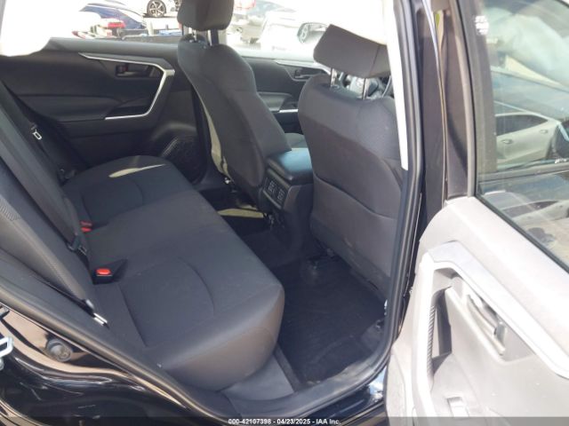 2T3H1RFV6RC287250 Toyota RAV4 LE