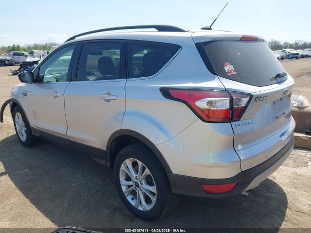 1FMCU0GDXJUC74516 Ford ESCAPE SE