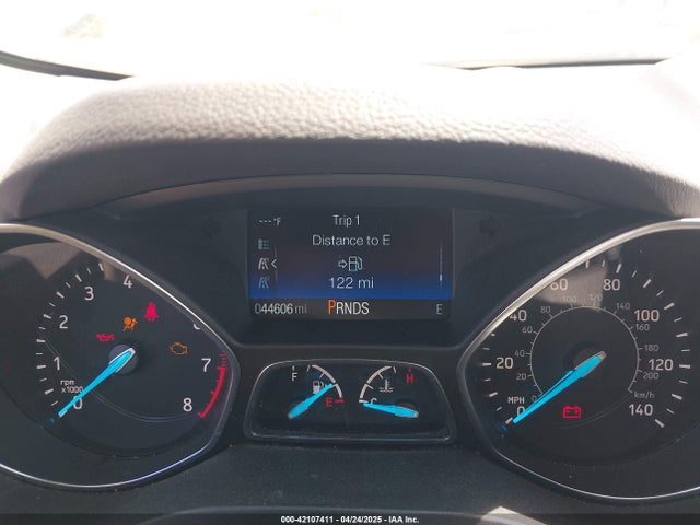 1FMCU0GDXJUC74516 Ford ESCAPE SE