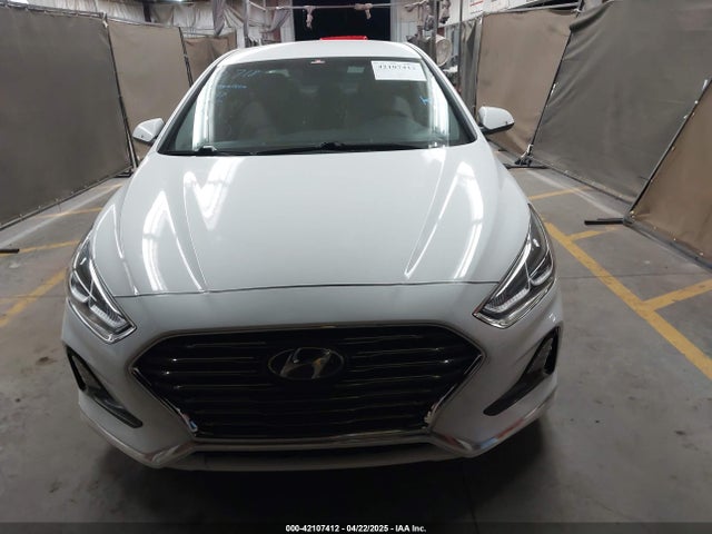 5NPE24AF9JH698963 Hyundai SONATA SE