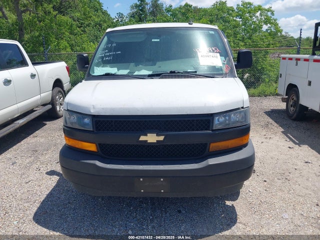 1GCWGAFG8K1365250 Chevrolet Express 2500 Work Van