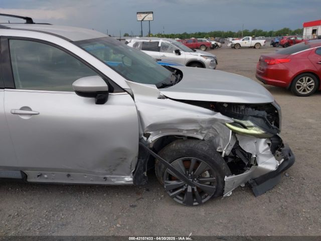 5N1DR3BC6NC241692 Nissan Pathfinder Sv 4wd