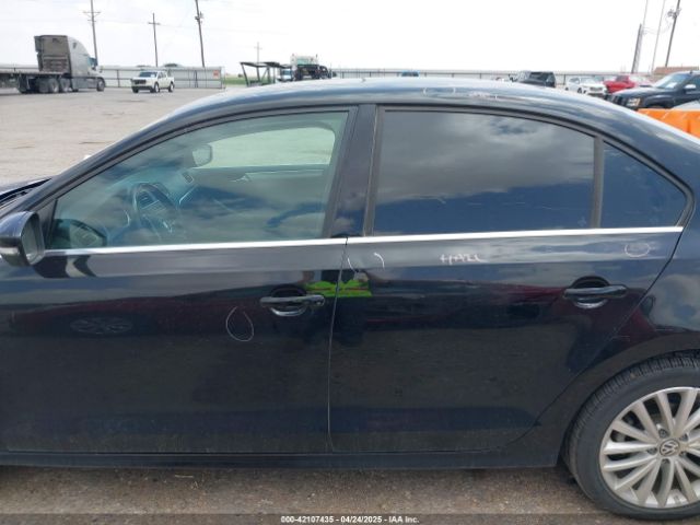 3VWD07AJ8FM407391 Volkswagen Jetta 1.8t Se