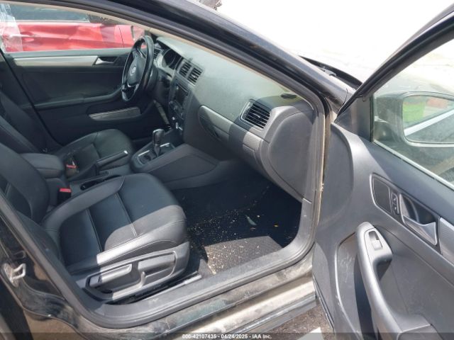 3VWD07AJ8FM407391 Volkswagen Jetta 1.8t Se