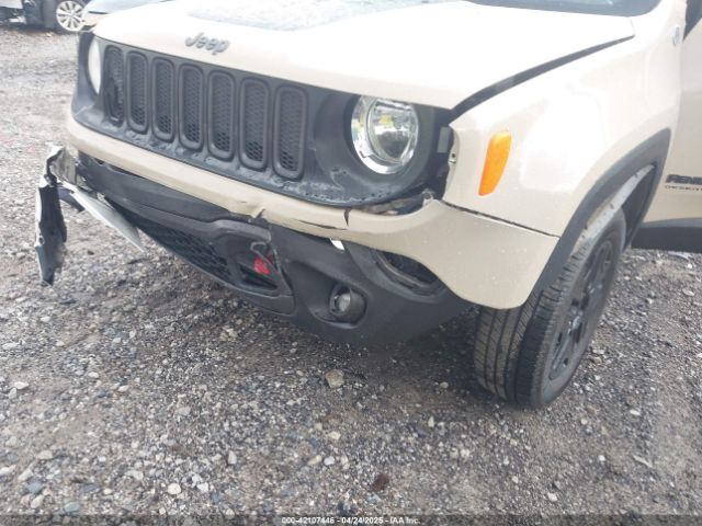 ZACCJBCB8HPF20858 Jeep Renegade Deserthawk 4x4