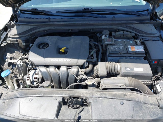 5NPD84LF4HH177053 Hyundai ELANTRA SE