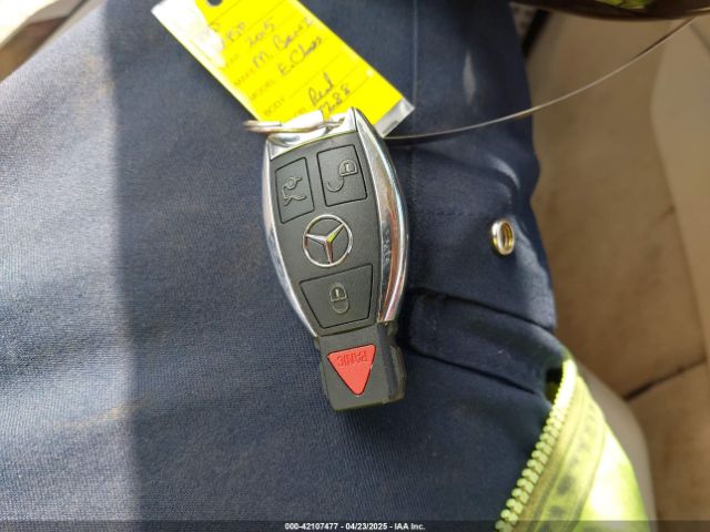 WDDKJ6FB8FF305288 Mercedes-Benz E 400
