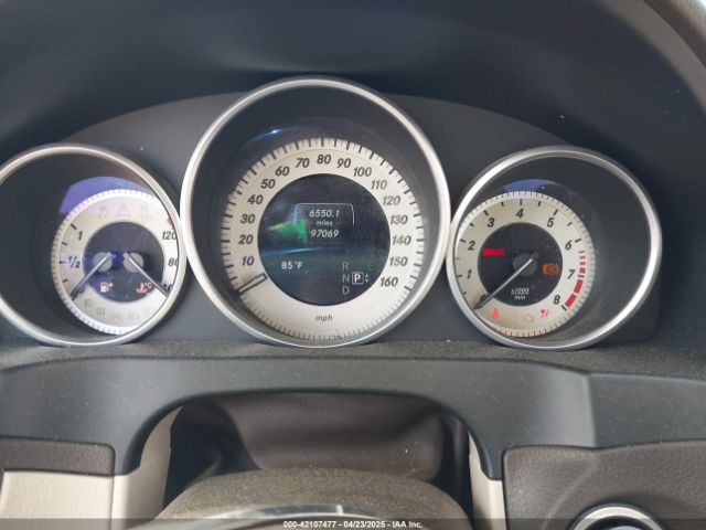 WDDKJ6FB8FF305288 Mercedes-Benz E 400