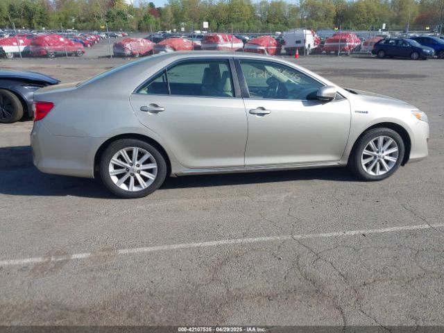 4T1BD1FK6EU105522 Toyota Camry Hybrid Xle