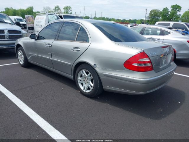 2003 MERCEDES-BENZ E 320 WDBUF65JX3A341682 Photo 2