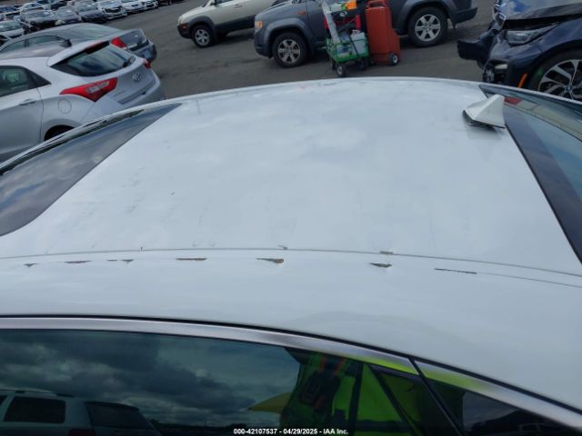KNAS34J66K6010426 KIA K900 Luxury