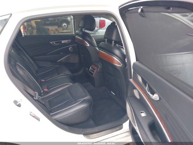 KNAS34J66K6010426 KIA K900 Luxury