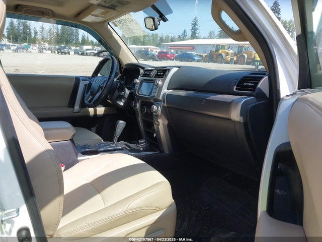 JTEBU5JR2G5336832 Toyota 4runner Sr5 Premium