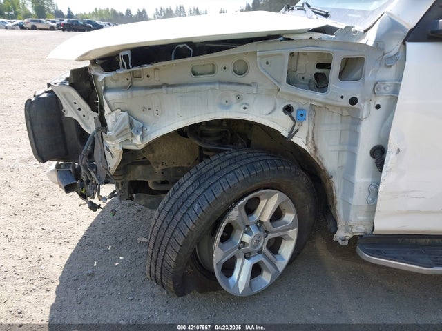 JTEBU5JR2G5336832 Toyota 4runner Sr5 Premium
