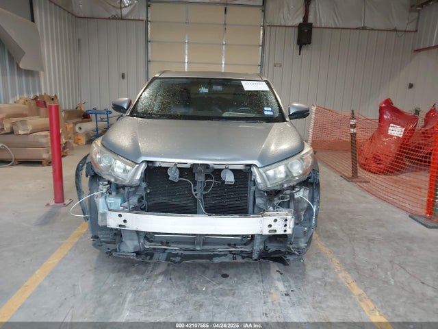 5TDKKRFH4GS143724 Toyota Highlander Xle V6