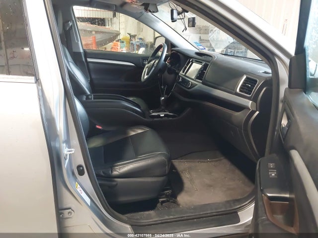 5TDKKRFH4GS143724 Toyota Highlander Xle V6