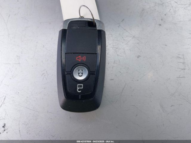1FMCU0G60LUA08619 Ford ESCAPE SE