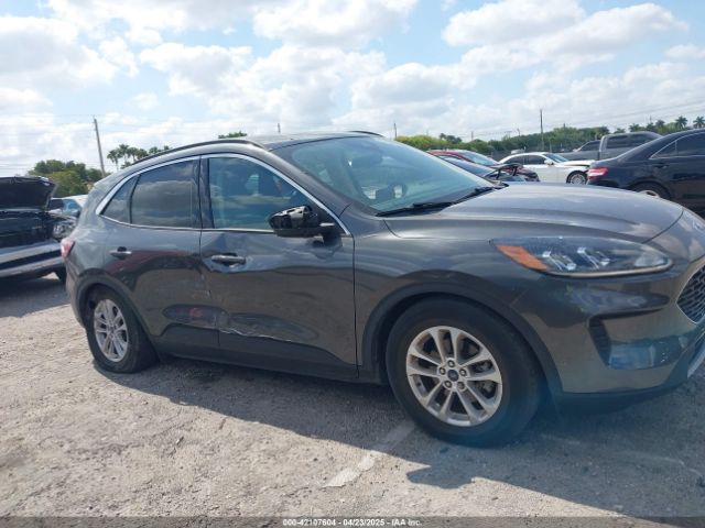 1FMCU0G60LUA08619 Ford ESCAPE SE