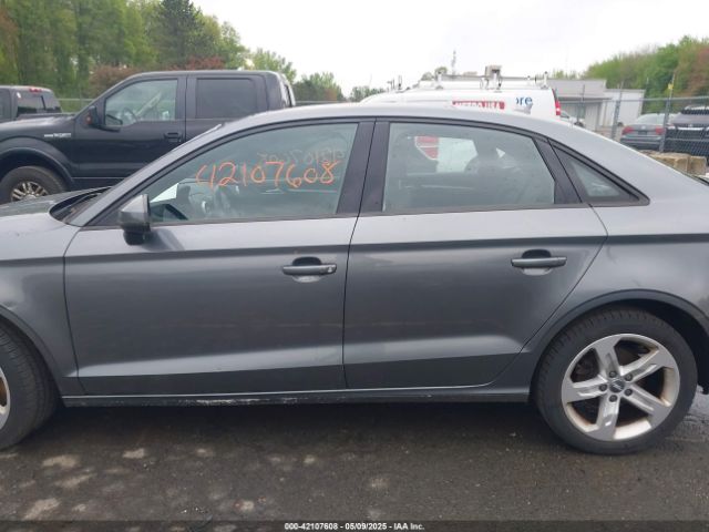 WAUB8GFF0H1032813 Audi A3 2.0t Premium