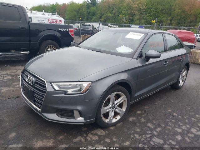 WAUB8GFF0H1032813 Audi A3 2.0t Premium