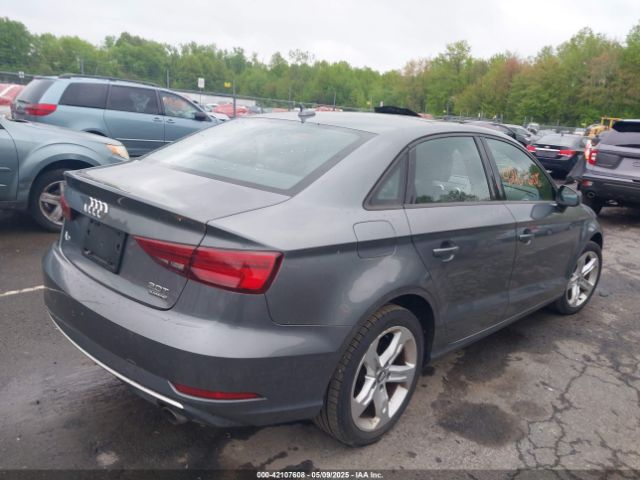 WAUB8GFF0H1032813 Audi A3 2.0t Premium