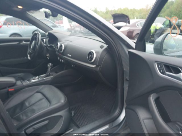 WAUB8GFF0H1032813 Audi A3 2.0t Premium