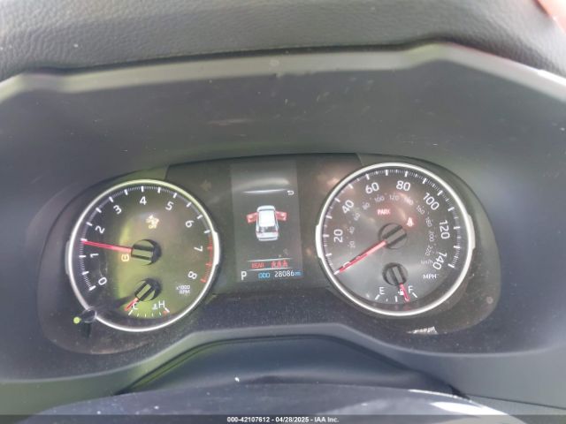 2T3F1RFV7MW238816 Toyota RAV4 LE