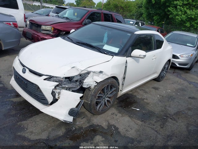 JTKJF5C77E3082073 Scion TC