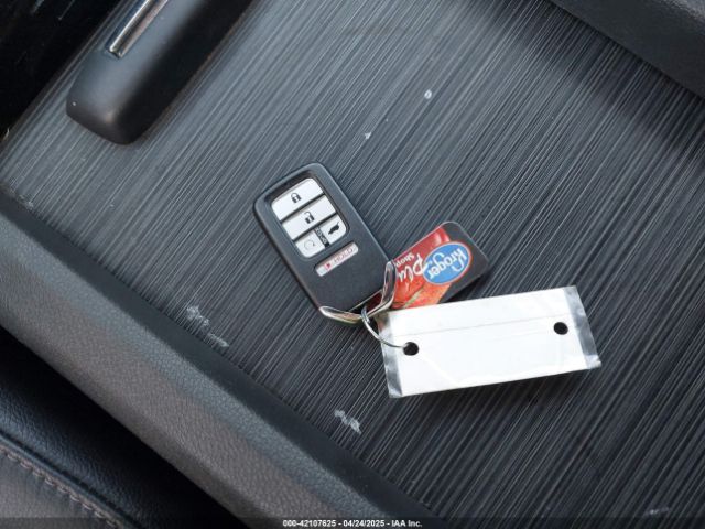 5FNYF6H08HB021930 Honda Pilot Elite