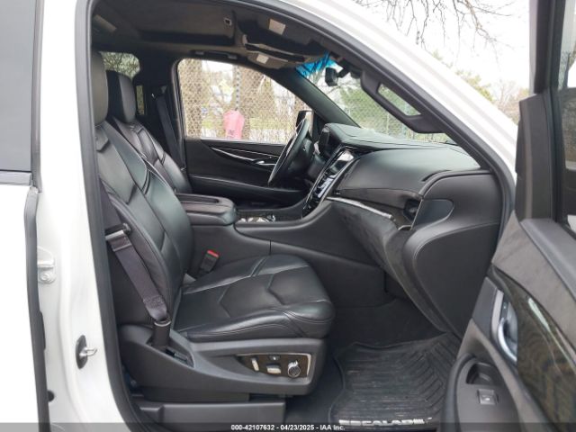 1GYS4DKJ3HR232135 Cadillac Escalade Platinum