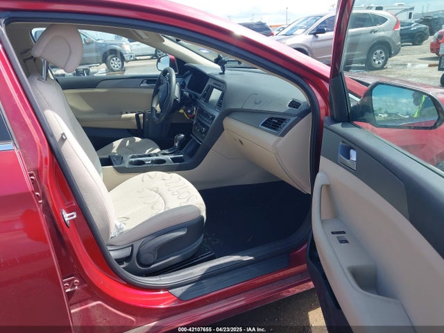 5NPE24AF1GH309225 Hyundai SONATA SE