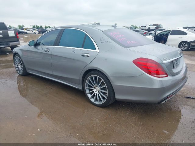 2015 MERCEDES-BENZ S 550 WDDUG8CB2FA094609 Photo 2