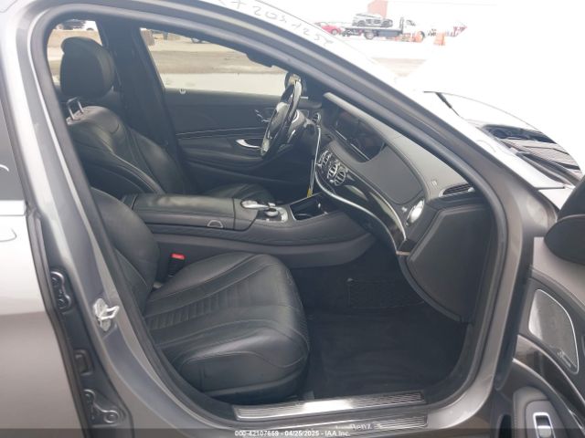 2015 MERCEDES-BENZ S 550 WDDUG8CB2FA094609 Photo 4
