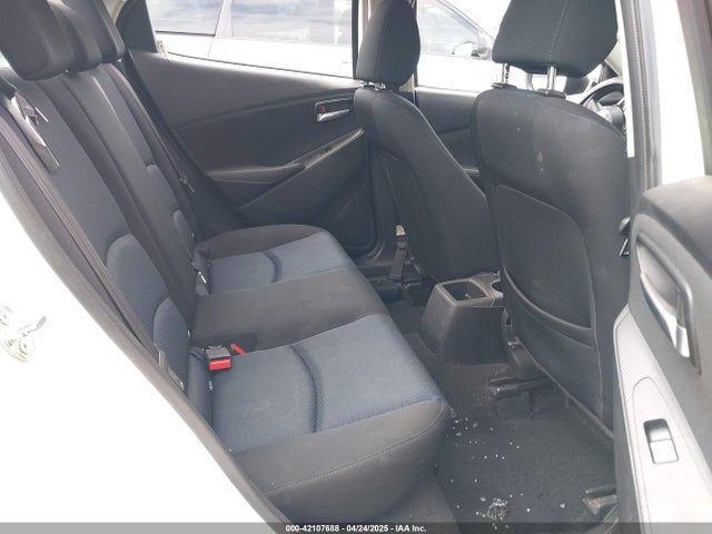 3MYDLBYV8HY163969 Toyota YARIS IA