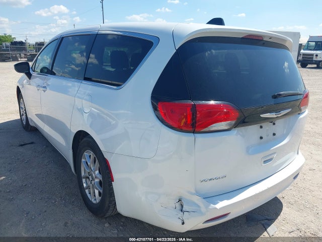 Chrysler Voyager Lx 2023 2C4RC1CG0PR557780 Image 3