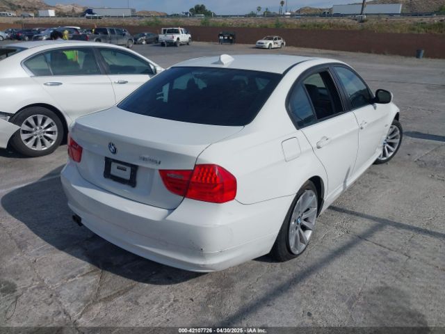 2011 BMW 328I WBAPH5G52BNM72144 Photo 3