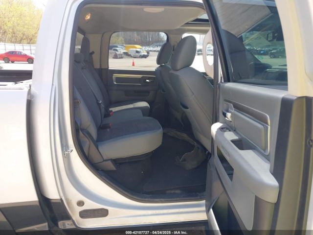 1C6RR7LT4FS732101 RAM 1500 Slt
